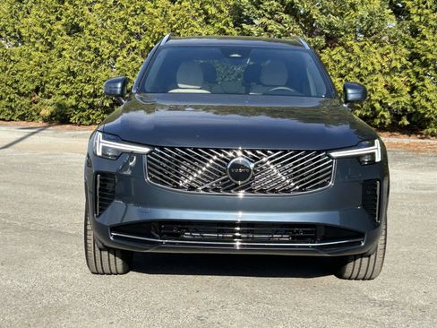 New 2026 Volvo XC90 B6 Core w/ Protection Package Premier AWD/4WD image 8