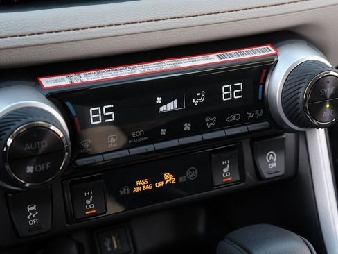 Certified 2025 Toyota RAV4 XLE image 23