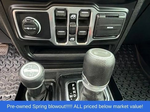 Used 2021 Jeep Wrangler Unlimited Sport AWD/4WD image 17