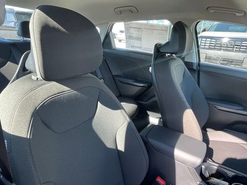 New 2026 Kia K4 FWD image 28