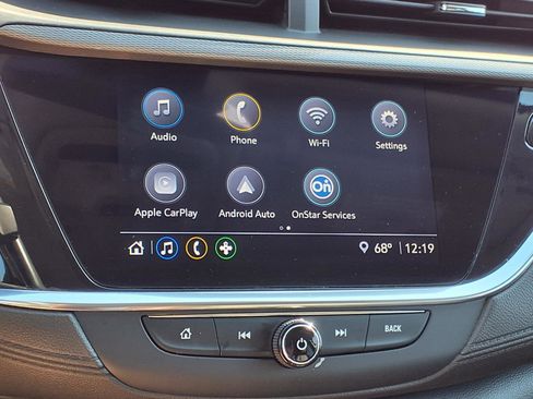 Used 2021 Buick Encore GX Preferred w/ Sport Touring Package FWD image 4