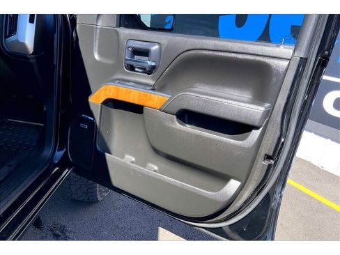 Used 2014 GMC Sierra 1500 SLT image 25