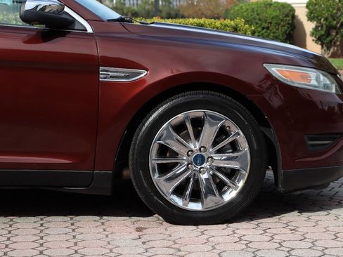 Used 2012 Ford Taurus Limited image 19