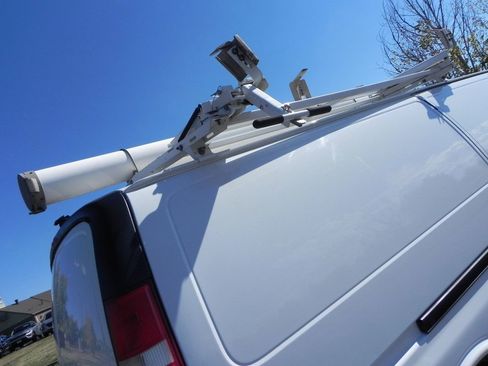 Used 2015 Chevrolet Express 3500 3500 image 9