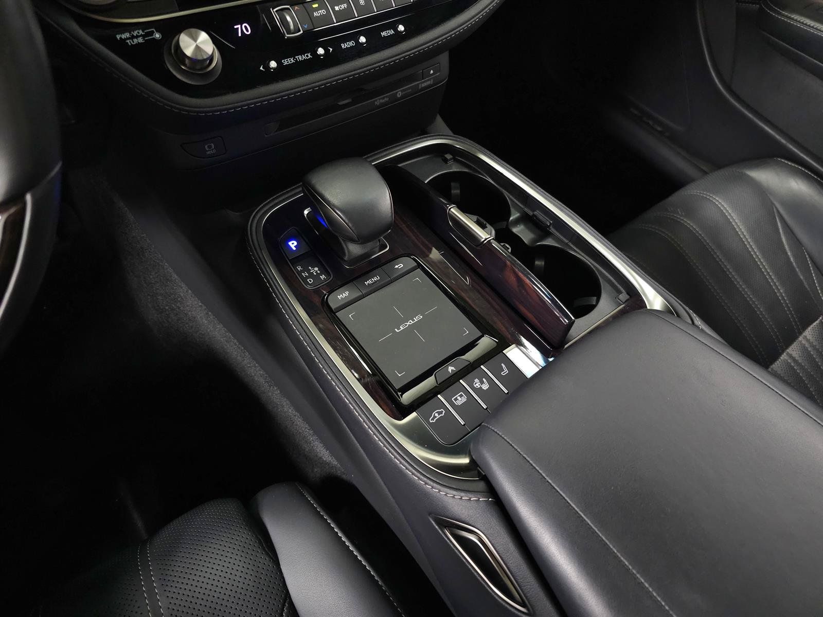 Used 2022 Lexus LS 500 AWD w/ Interior Upgrade Package image 34