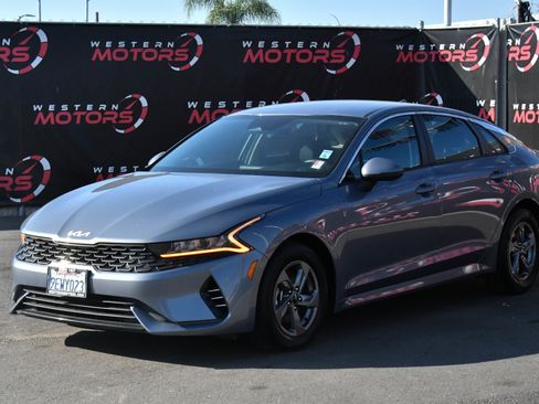 Used 2023 Kia K5 LXS image 3