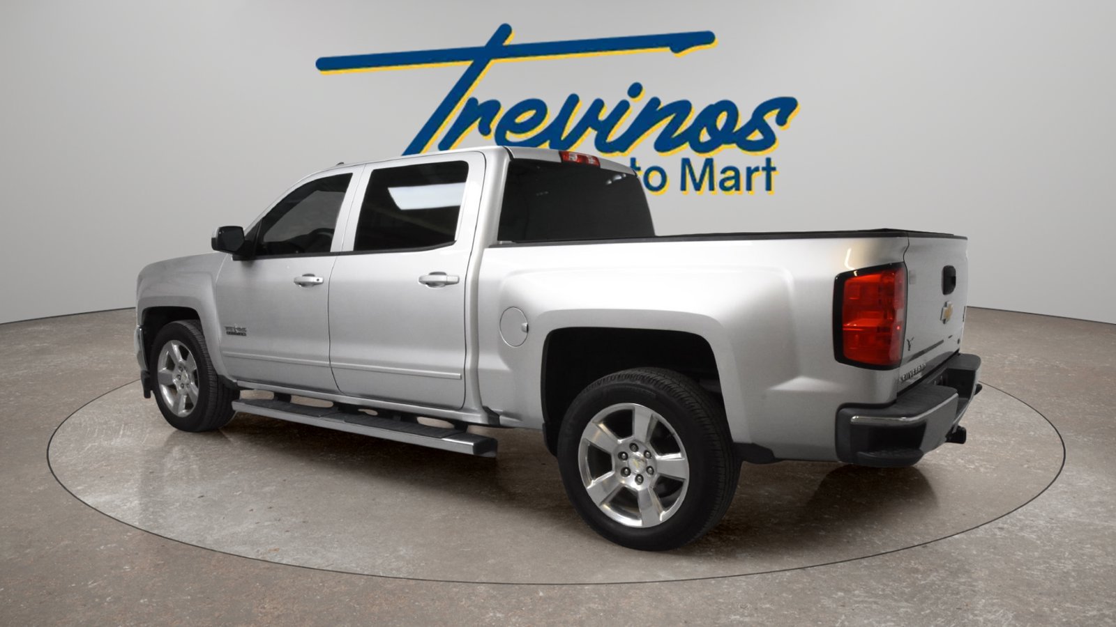Used 2017 Chevrolet Silverado 1500 LT w/ Texas Edition RWD image 9