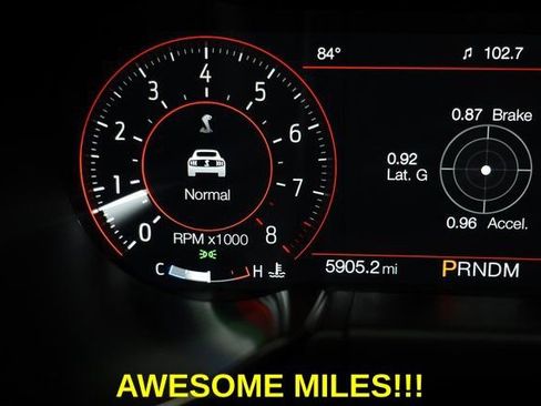 Used 2022 Ford Mustang Shelby GT500 w/ Carbon Fiber Track Pack RWD image 9