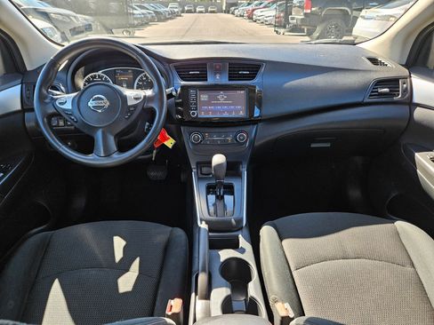 Used 2019 Nissan Sentra S image 31
