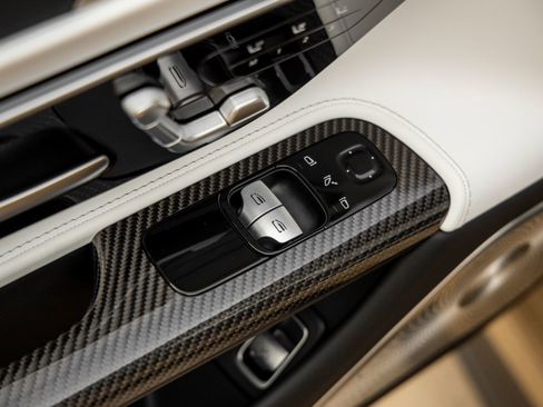 Used 2025 Mercedes-Benz AMG GT 63 S image 26