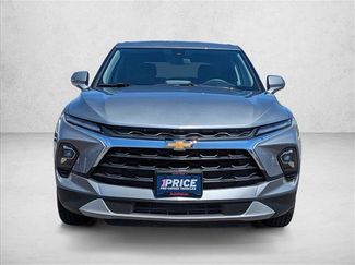 Used 2025 Chevrolet Blazer LT FWD video 2