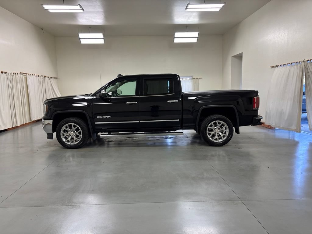 Used 2017 GMC Sierra 1500 SLT w/ SLT Premium Package AWD/4WD image 5