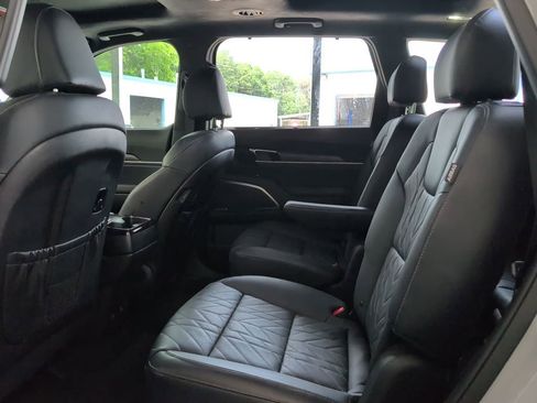Used 2023 Kia Telluride SX Prestige X-Line AWD/4WD image 7