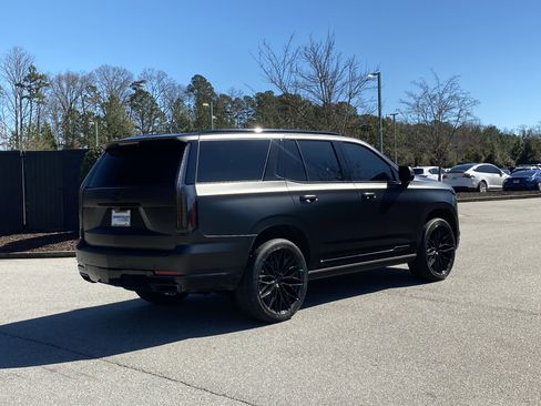 Used 2026 Cadillac Escalade Platinum Sport image 3