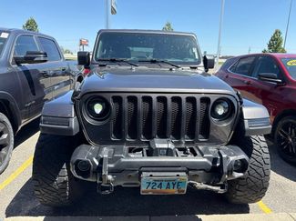 Used 2019 Jeep Wrangler Unlimited Sahara AWD/4WD video 2