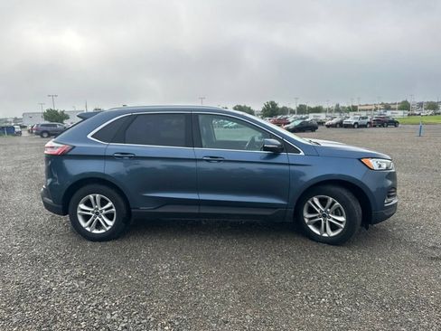 Used 2019 Ford Edge SEL w/ Equipment Group 201A FWD image 11