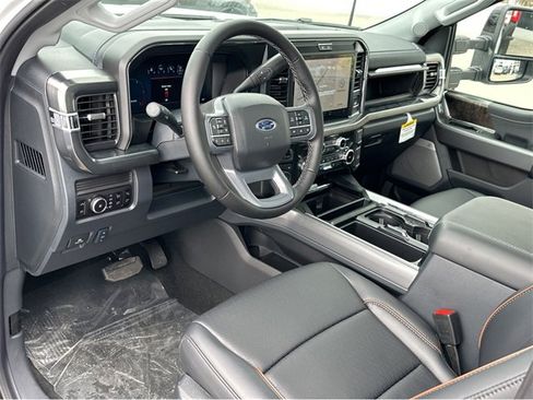 New 2025 Ford F250 Lariat w/ Lariat Ultimate Package image 7