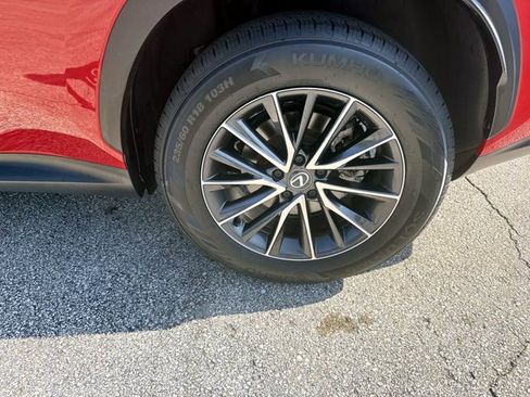 Used 2024 Lexus NX 250 FWD image 10