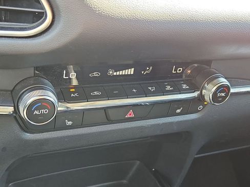 Used 2025 MAZDA CX-30 AWD 2.5 S w/ Preferred Package image 18