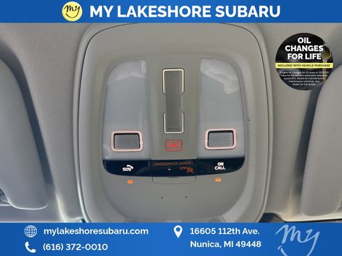 Used 2022 Volvo XC60 B5 Momentum image 20