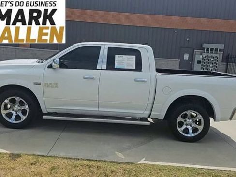 Used 2014 RAM 1500 Laramie w/ Convenience Group AWD/4WD image 5