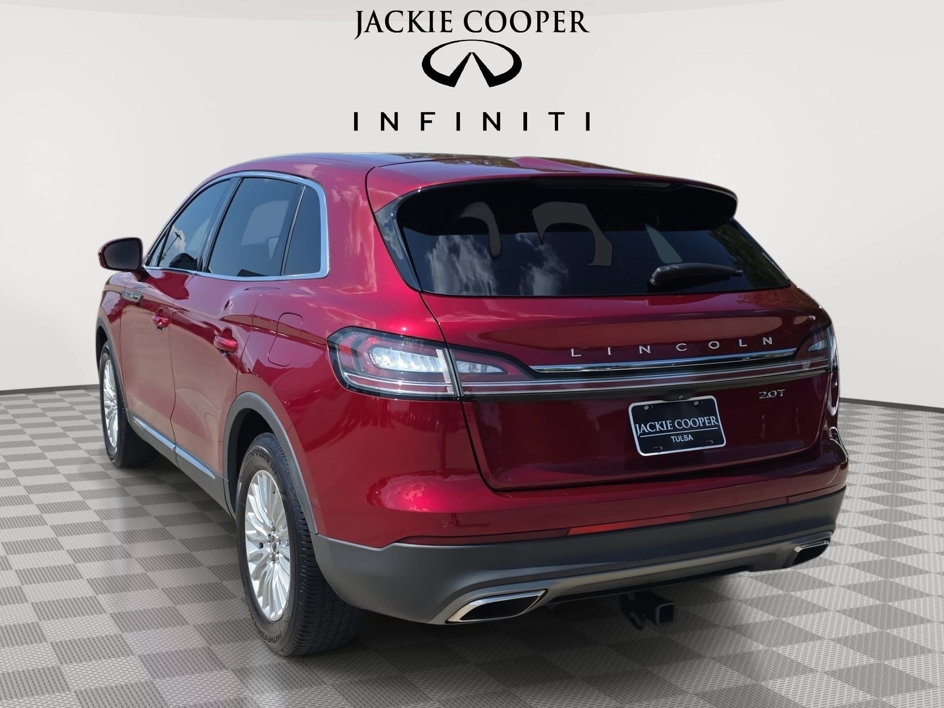 Used 2019 Lincoln Nautilus FWD image 7