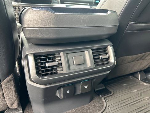 Used 2022 Ford F150 Lariat image 21
