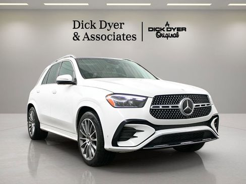 Used 2024 Mercedes-Benz GLE 350 4MATIC image 1