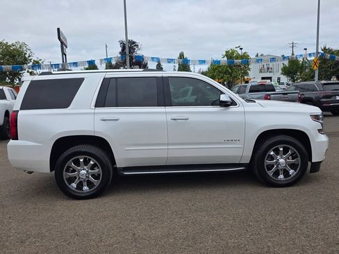 Used 2018 Chevrolet Tahoe Premier AWD/4WD image 35