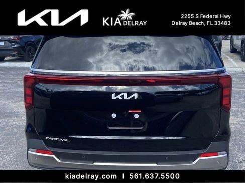New 2026 Kia Carnival SX FWD image 4