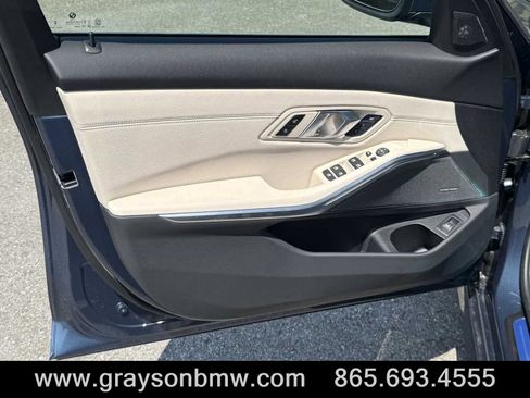Used 2025 BMW 330i xDrive Sedan w/ Premium Package image 12
