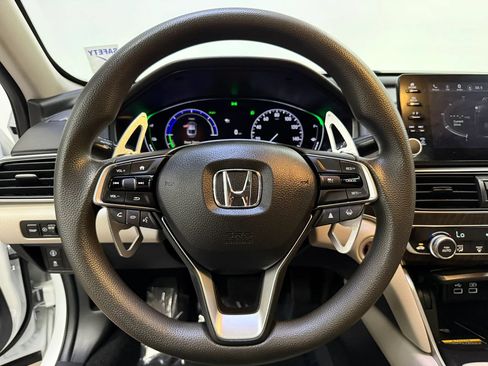 Used 2021 Honda Accord EX image 21