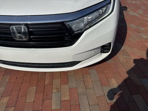 Used 2021 Honda Odyssey Touring image 24
