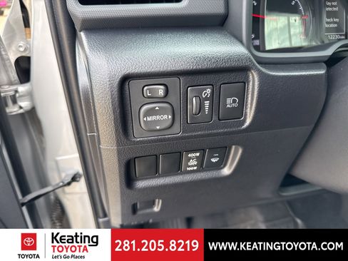 Used 2023 Toyota 4Runner SR5 Premium w/ Moonroof Package image 12