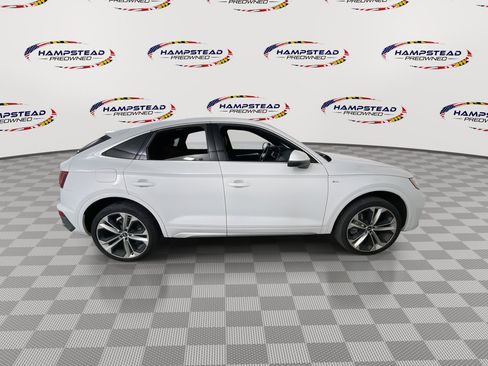 Used 2021 Audi Q5 2.0T Premium Plus w/ Premium Plus Package AWD/4WD image 9