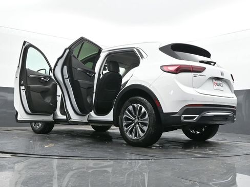 Used 2024 Buick Envision Preferred image 73
