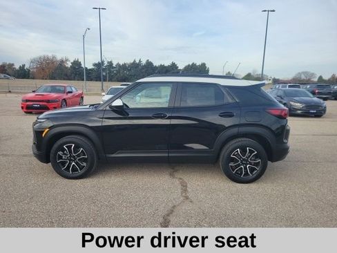 New 2026 Chevrolet TrailBlazer ACTIV image 3