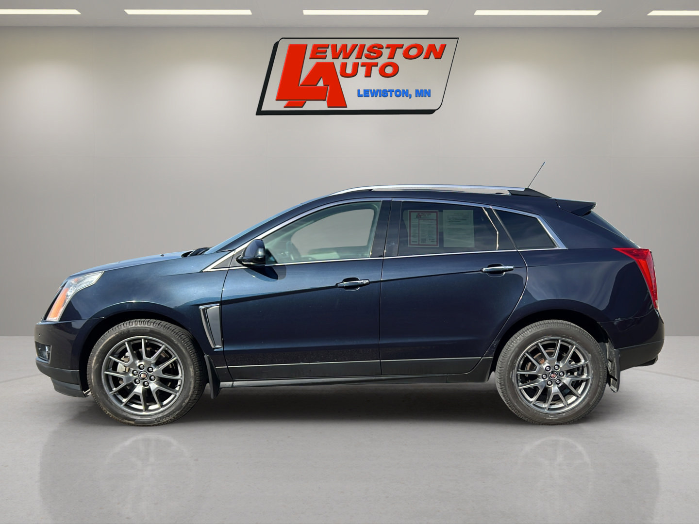 Used 2015 Cadillac SRX Premium AWD/4WD image 10