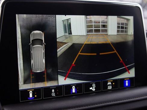 Used 2021 Chevrolet Tahoe High Country image 30