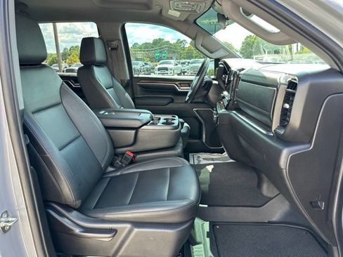 Used 2024 Chevrolet Silverado 1500 LT w/ Safety Package AWD/4WD image 44