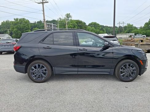 Used 2024 Chevrolet Equinox RS AWD/4WD image 12