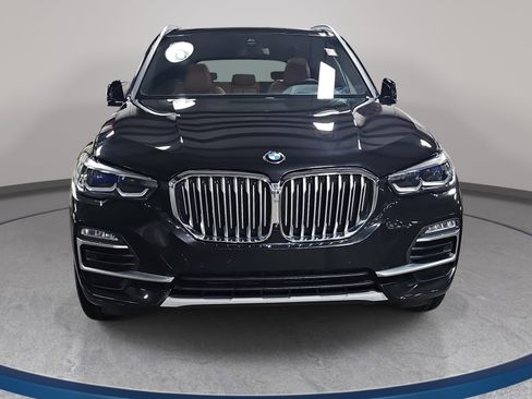 Used 2021 BMW X5 xDrive40i w/ Premium Package AWD/4WD image 2