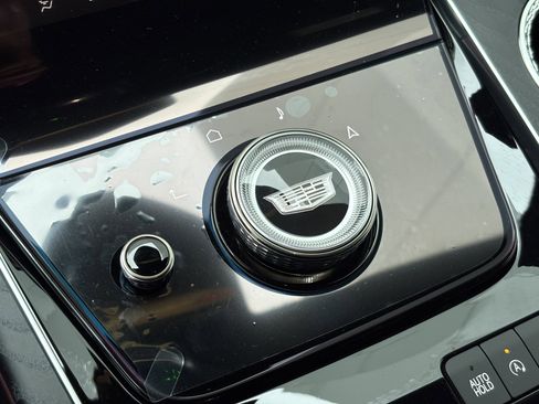 New 2026 Cadillac Escalade Luxury w/ Touring Package image 29