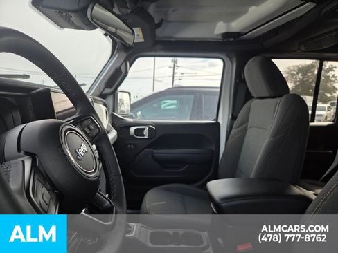 Used 2025 Jeep Wrangler Willys 4xe image 8