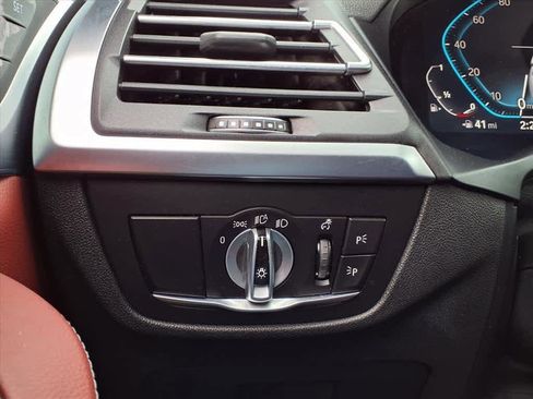 Used 2023 BMW X4 xDrive30i w/ M Sport Package image 27