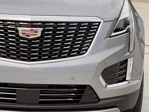 New 2026 Cadillac XT5 Premium Luxury w/ Driver Assist Package FWD image 9