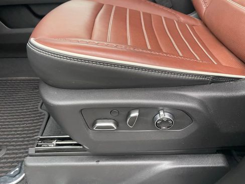 Used 2026 GMC Sierra 1500 Denali Ultimate image 11