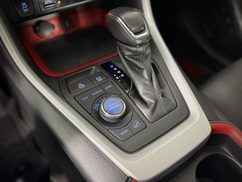 Used 2020 Toyota RAV4 TRD Off-Road image 25