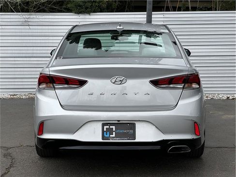 Used 2018 Hyundai Sonata SEL FWD image 11
