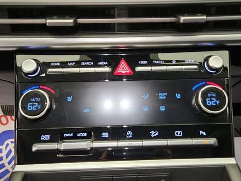 Used 2026 Hyundai Santa Fe SEL AWD/4WD image 19